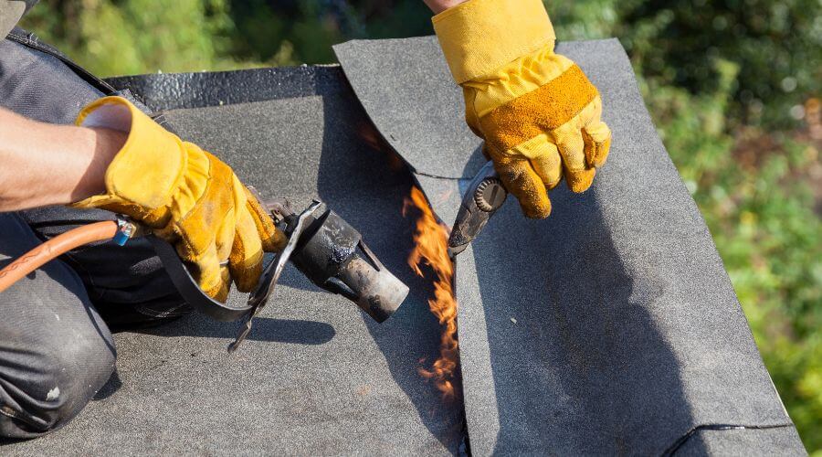 Expert Emergency Roof Repairs services in Solon Springs, WI